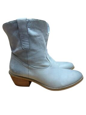 Crown Vintage Western Boots Light Blue Size 7 1/2 Cowgirl Country Festival Boho